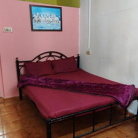 Arambol Beach Laxmi Guest House Exterior photo