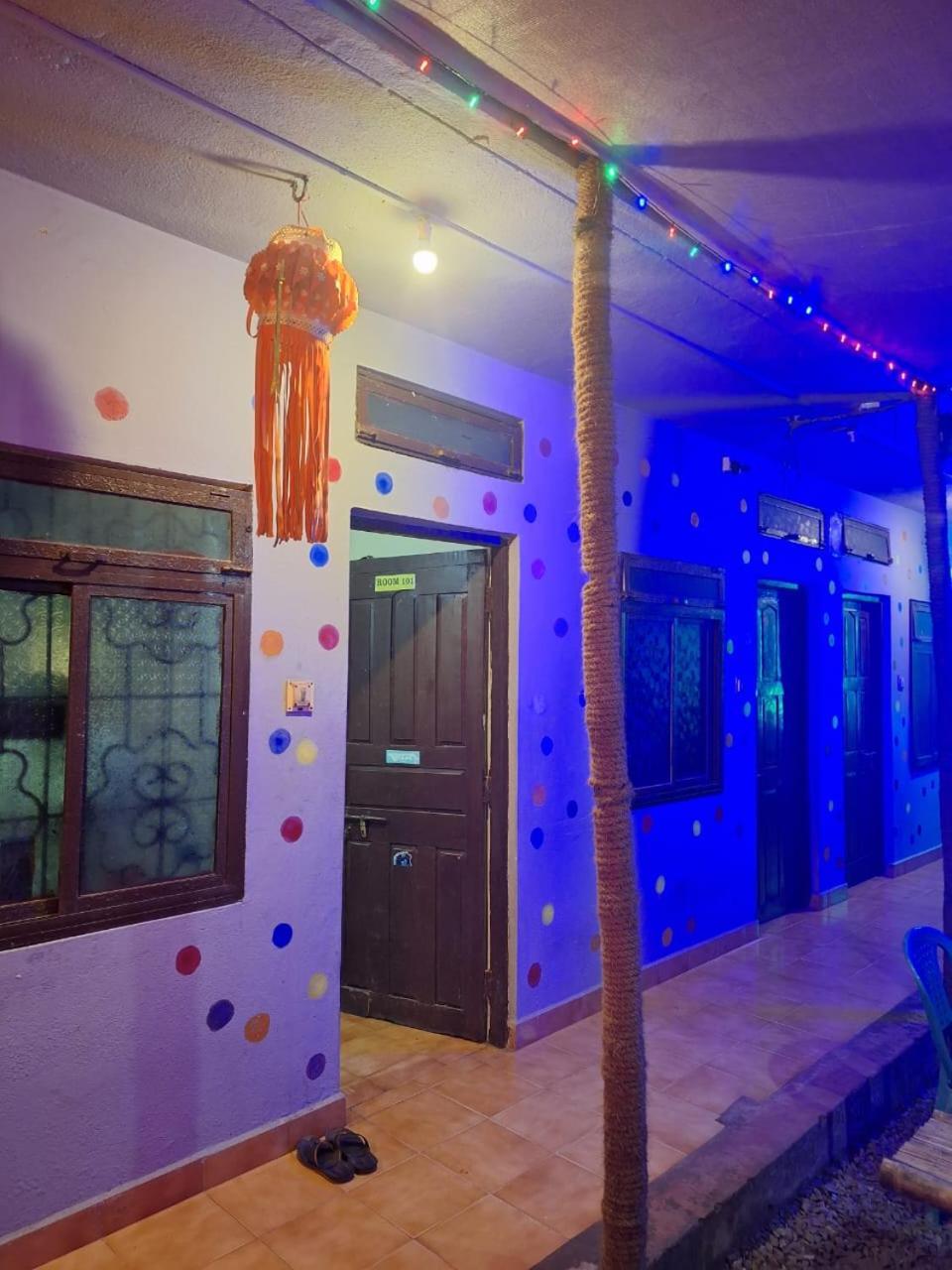 Arambol Beach Laxmi Guest House Exterior photo